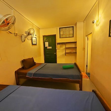 Soben Cafe Guesthouse & Restaurant シェムリアップ エクステリア 写真