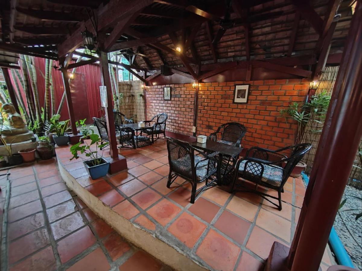 Soben Cafe Guesthouse & Restaurant シェムリアップ エクステリア 写真