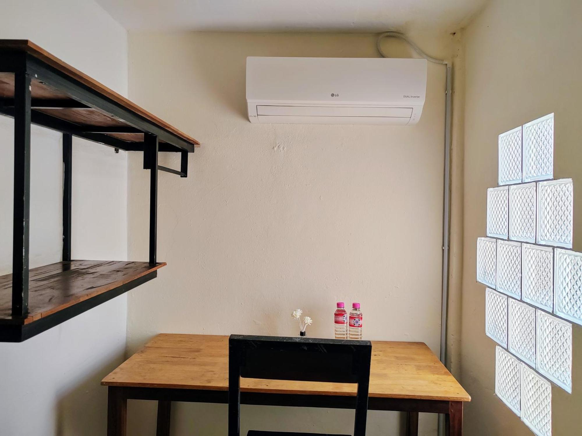 Soben Cafe Guesthouse & Restaurant シェムリアップ 部屋 写真
