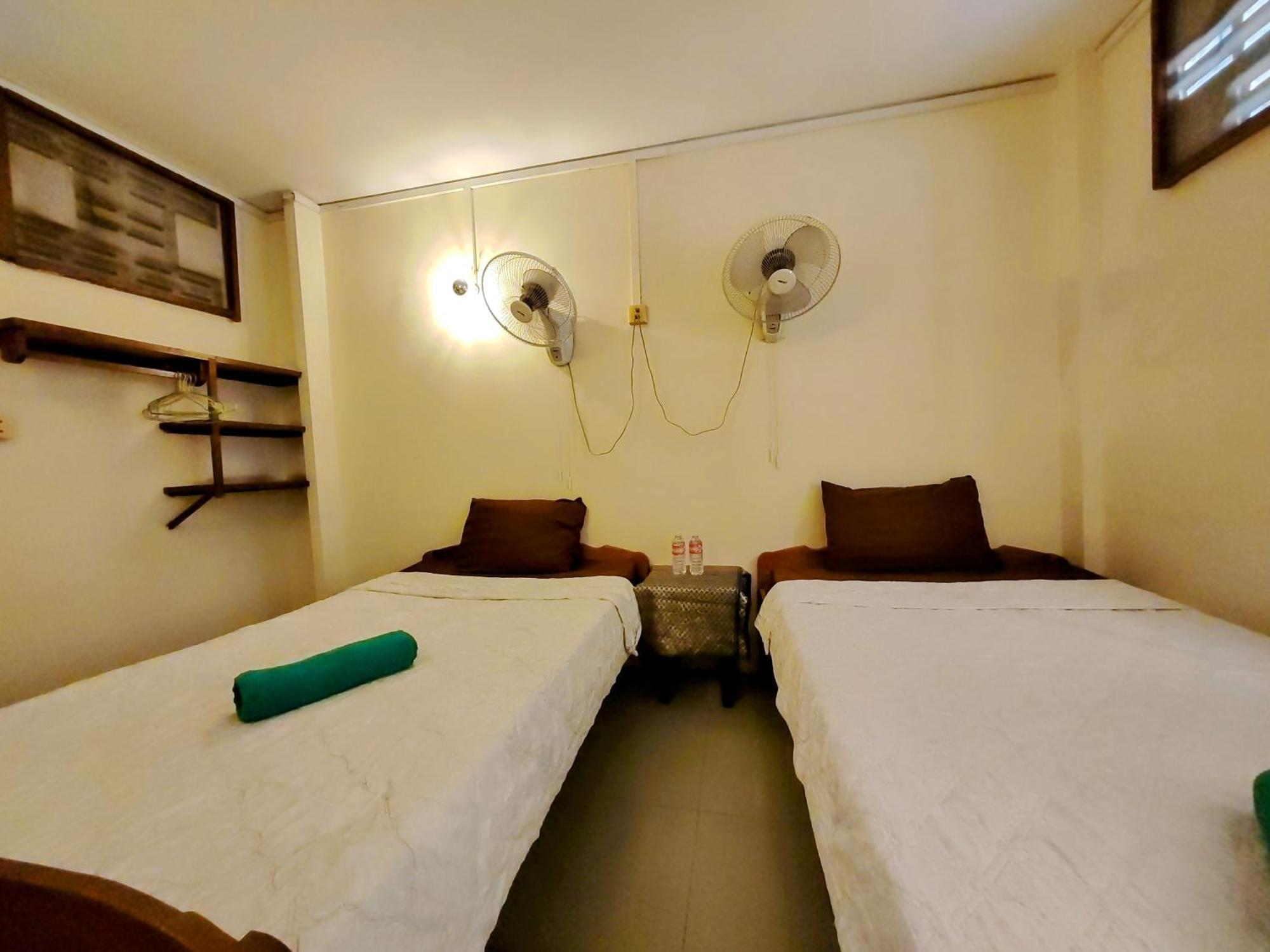 Soben Cafe Guesthouse & Restaurant シェムリアップ 部屋 写真